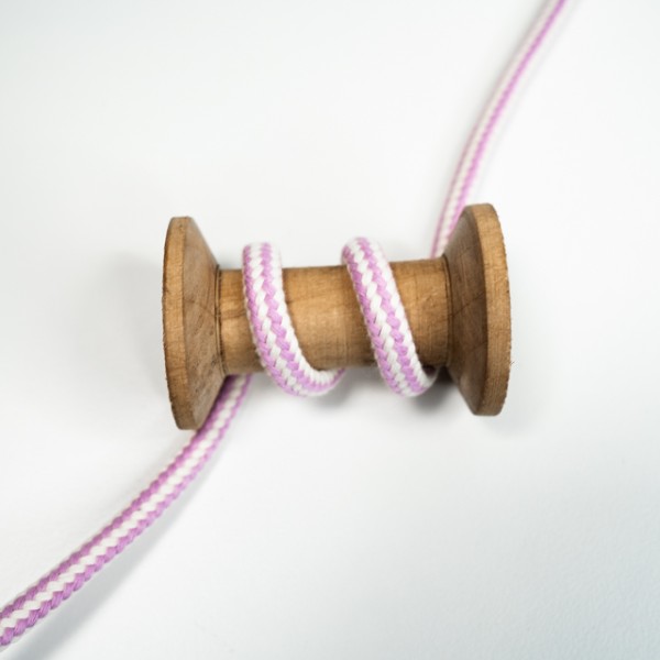 Weiche Kordel 8mm weiß-flieder