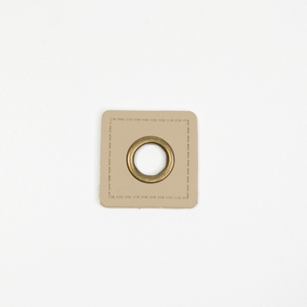 Kunstleder-Ösen Patches Quadratisch 8mm beige