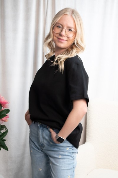 Oversized Basic T-Shirt Lea schwarz