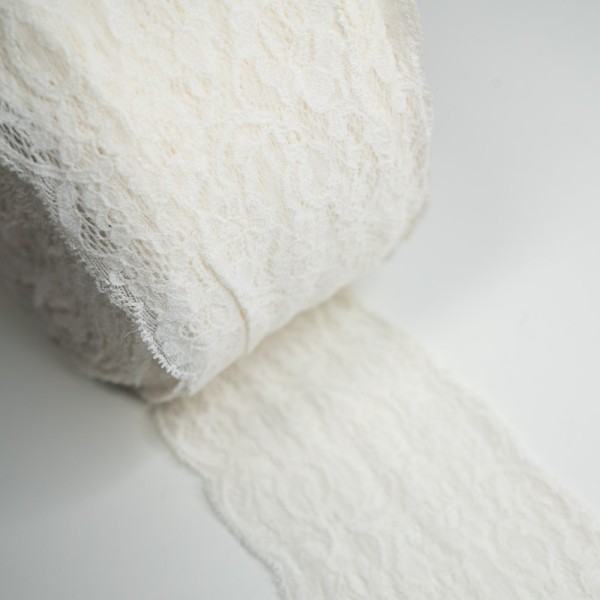Elastische Spitzenborte Blume 10cm ecru