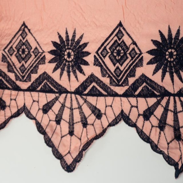 Viskosewebware Bordüre Stickerei Boho altrosa