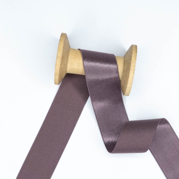 Satin Gummiband Deluxe aubergine