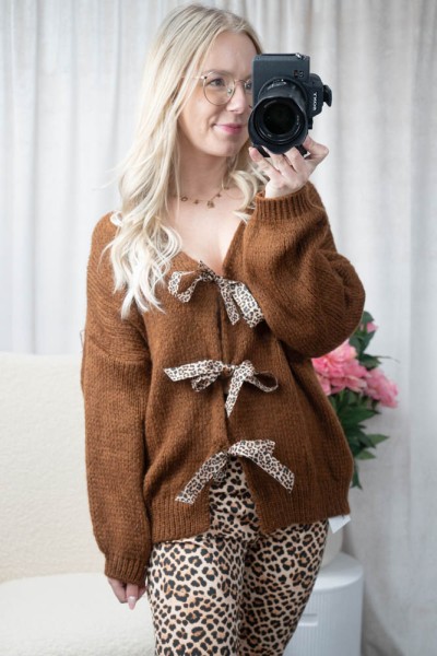 Cardigan Leo Schleifen chocolate