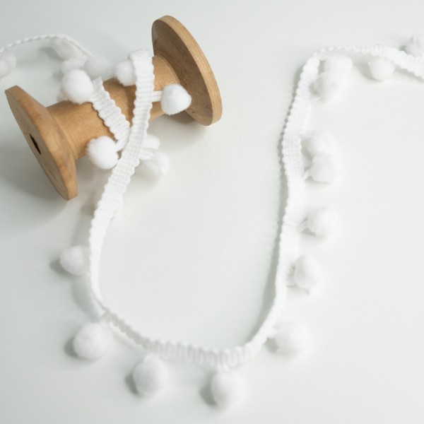 Bommelborte 10mm ecru