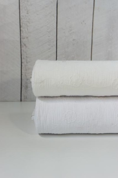 Musselin Double Gauze Bestickte Blumen weiß 100% Baumwolle