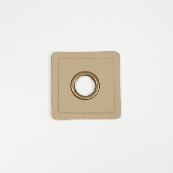 Kunstleder-Ösen Patches Quadratisch 10mm beige