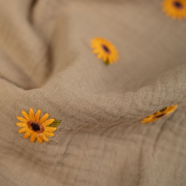 Musselin Double Gauze Stickerei Sonnenblume beige